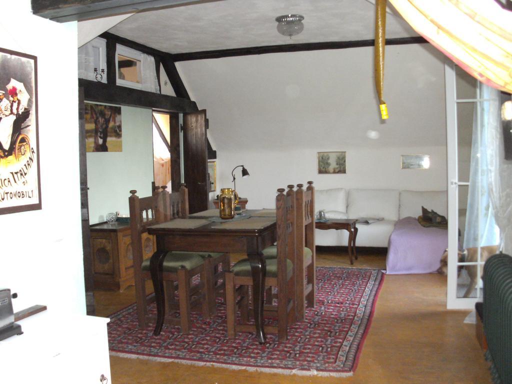 Hotel Haus Klara Mannebach  Pokoj fotografie