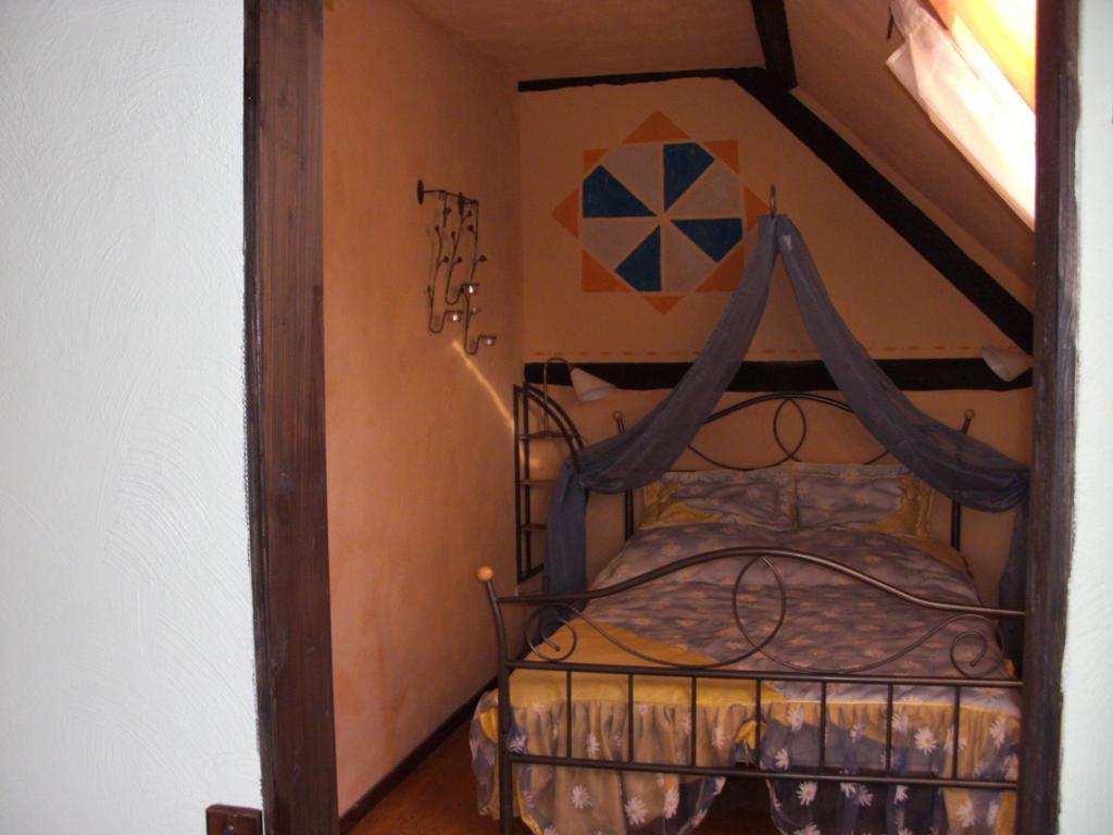 Hotel Haus Klara Mannebach  Pokoj fotografie