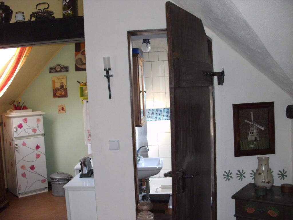 Hotel Haus Klara Mannebach  Pokoj fotografie