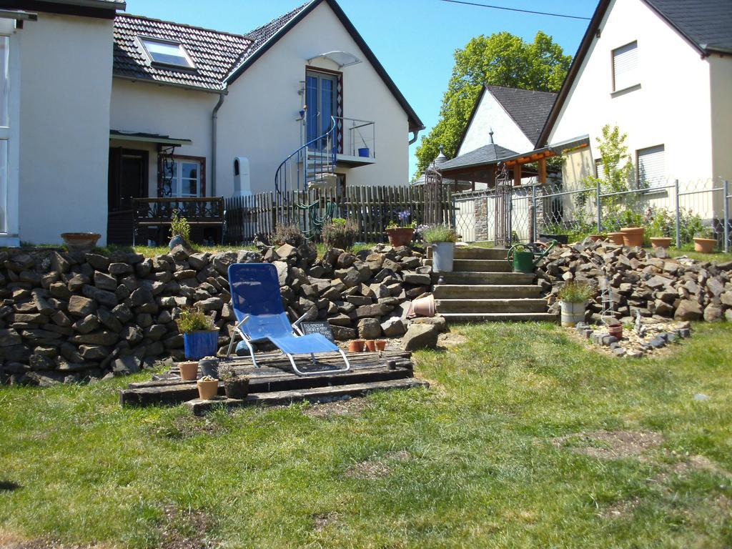 Hotel Haus Klara Mannebach  Exteriér fotografie