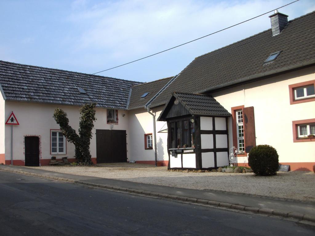 Hotel Haus Klara Mannebach  Exteriér fotografie